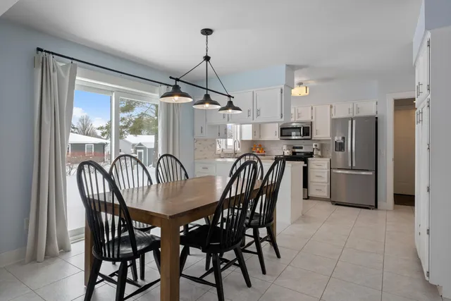 $349,900 | 1951 Mulberry Lane, Jenison, MI 49428