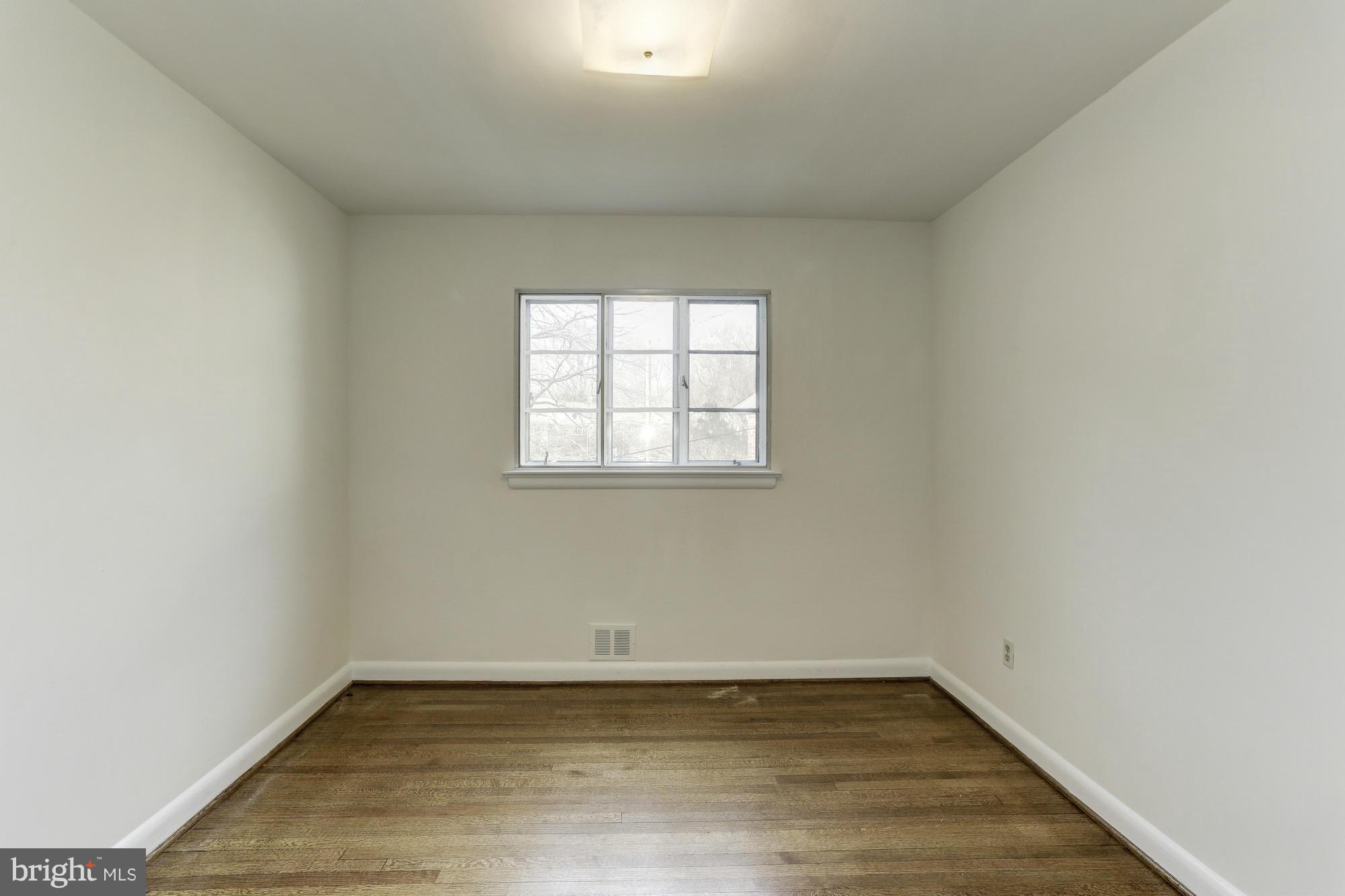 9515 St Andrews Way Silver Spring, MD 20901 - Photo 13 of 30 Bedroom