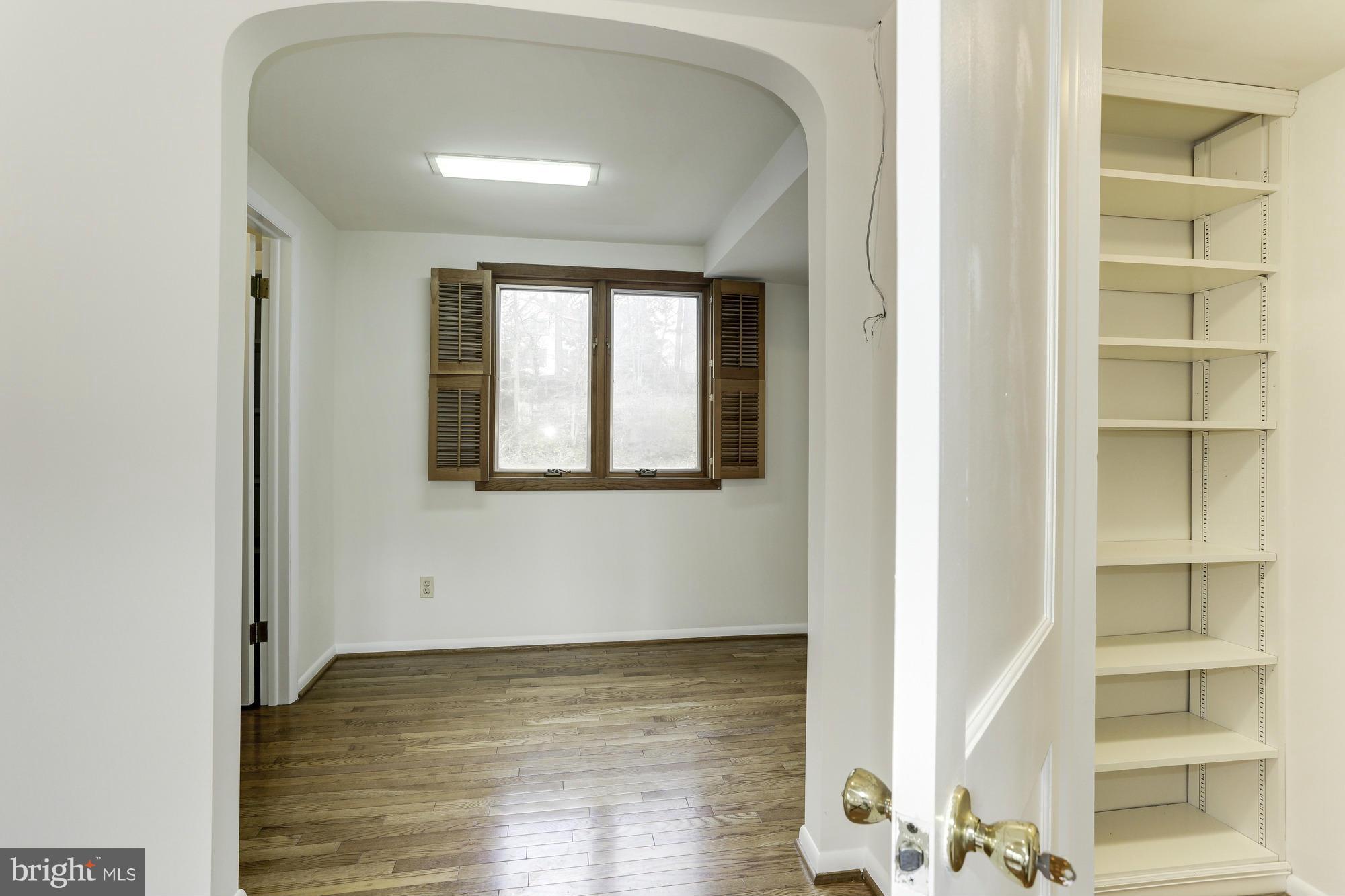 9515 St Andrews Way Silver Spring, MD 20901 - Photo 20 of 30 Bedroom (Master)