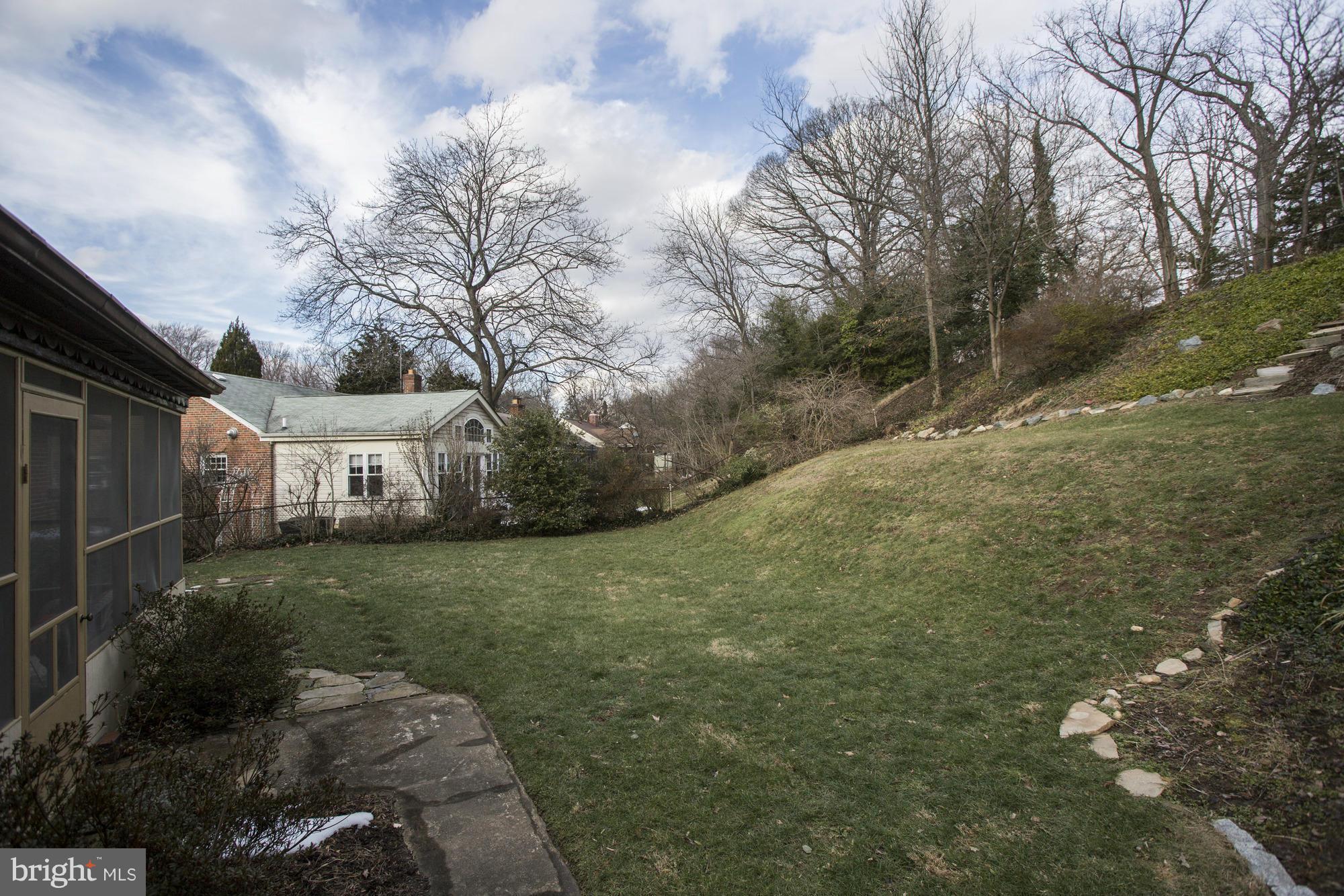 9515 St Andrews Way Silver Spring, MD 20901 - Photo 27 of 30 Exterior (Rear)
