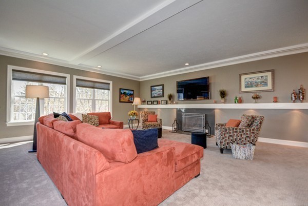 18 Hearthstone Road Hopkinton, MA 01748 - Photo 8 of 30 Gallery Image 8