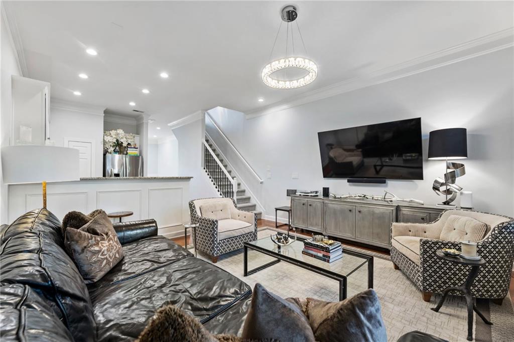 1990 Cobblestone Circle Northeast Atlanta, GA 30319 - Photo 11 of 42