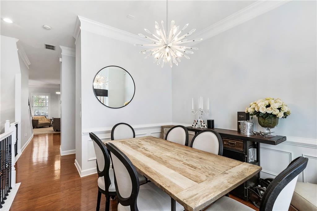 1990 Cobblestone Circle Northeast Atlanta, GA 30319 - Photo 4 of 42