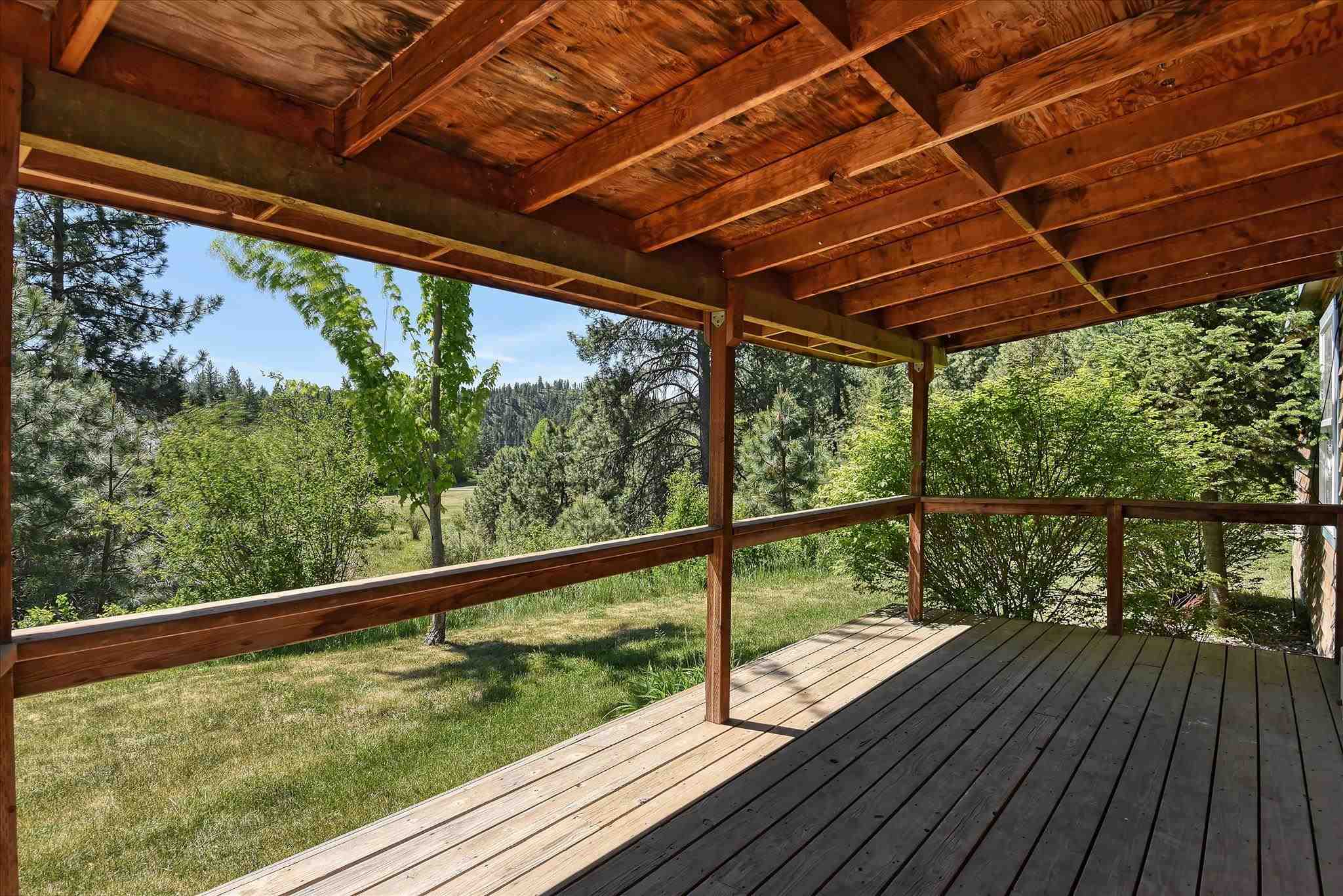 229 Gray Road Newport, WA 99156 - Photo 3 of 14