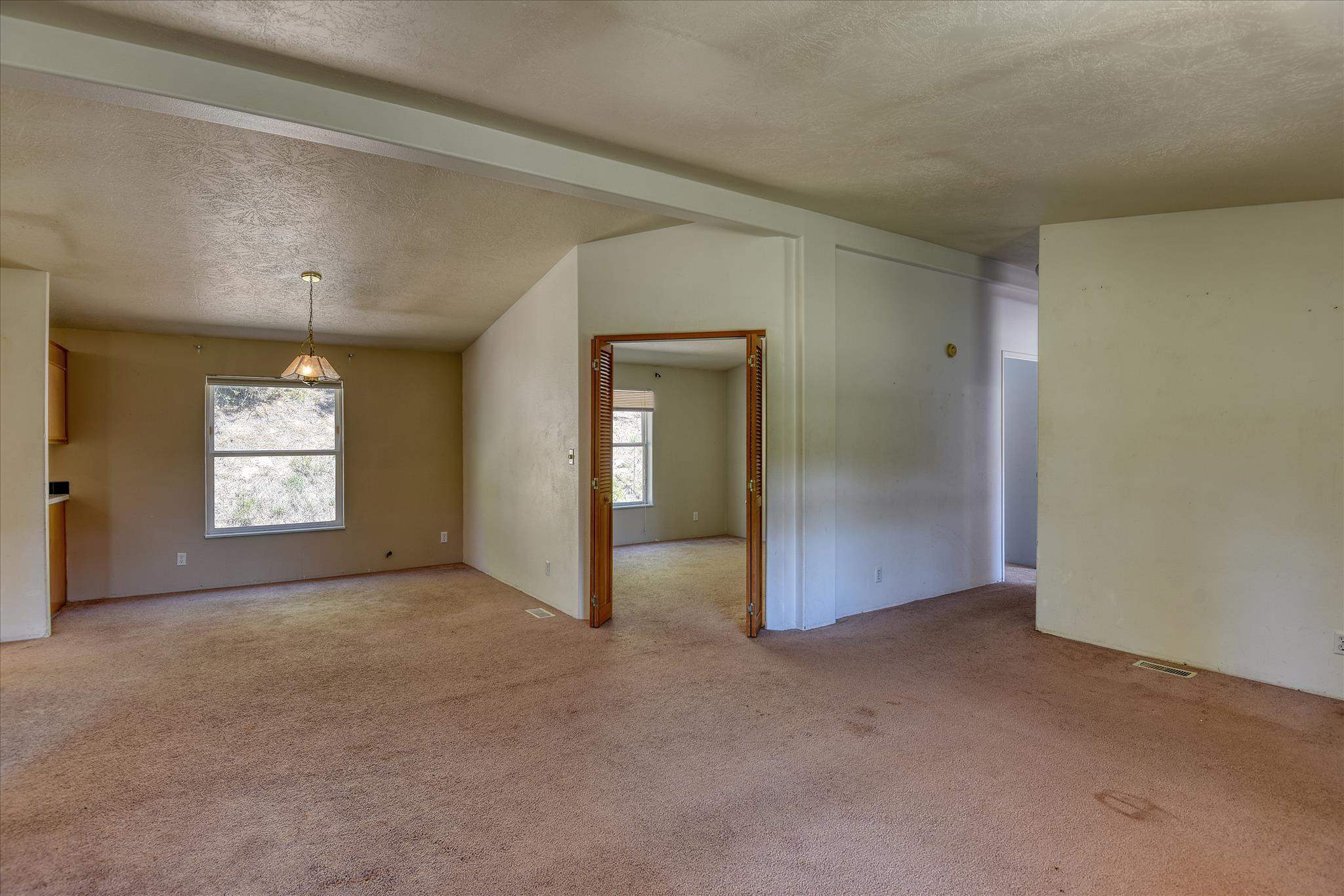 229 Gray Road Newport, WA 99156 - Photo 5 of 14