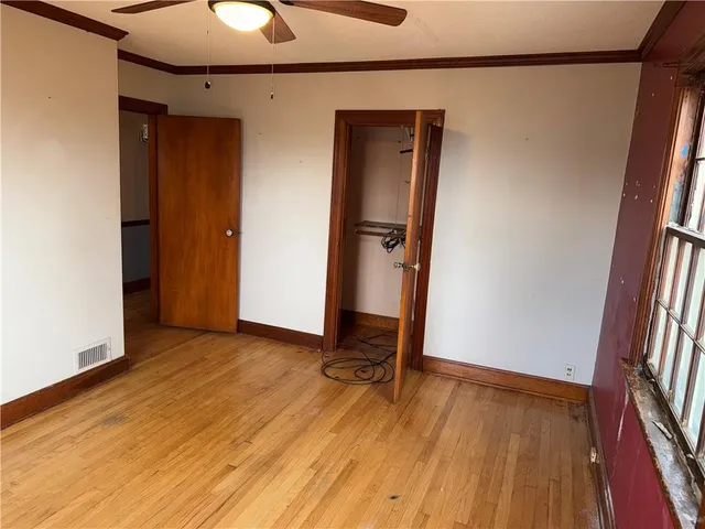 $174,900 | 11524 Hackett Street, Sugar Creek, MO 64054