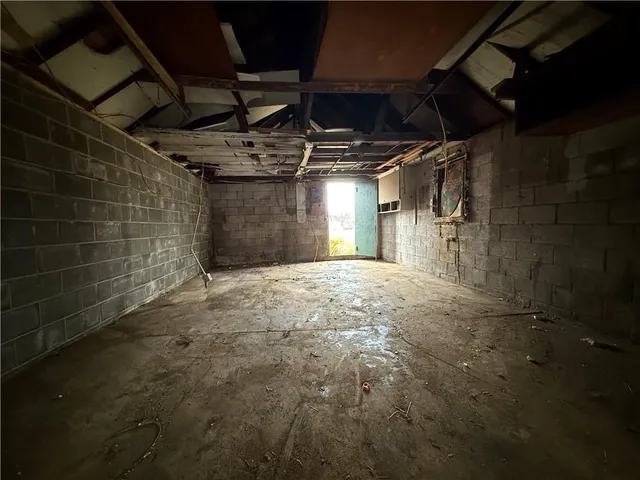 $174,900 | 11524 Hackett Street, Sugar Creek, MO 64054