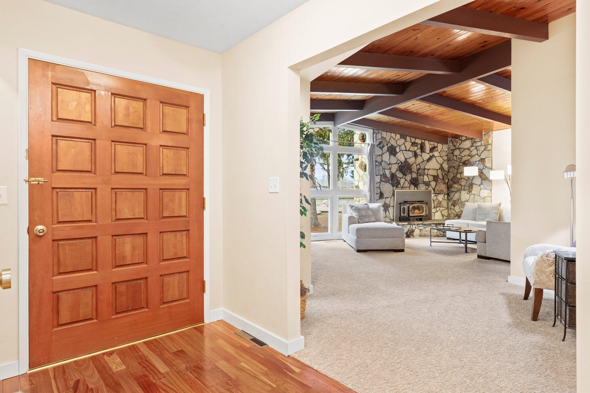 2030 Taylor Road Central Point, OR 97502 - Photo 11 of 53 12-web-or-mls-WCIL0049