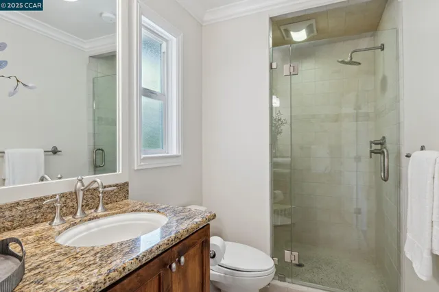 $2,695,000 | 561 Morecroft Road, Lafayette, CA 94549