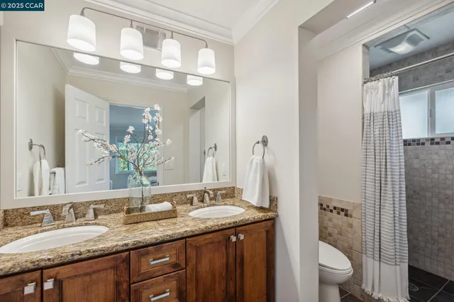 $2,695,000 | 561 Morecroft Road, Lafayette, CA 94549