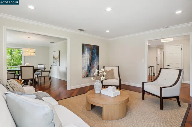 $2,695,000 | 561 Morecroft Road, Lafayette, CA 94549