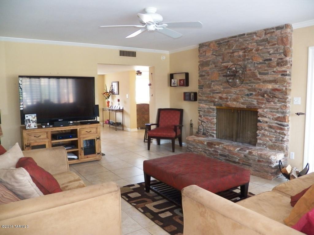 12025 East Barbary Coast Road Tucson, AZ 85749 - Photo 9 of 24