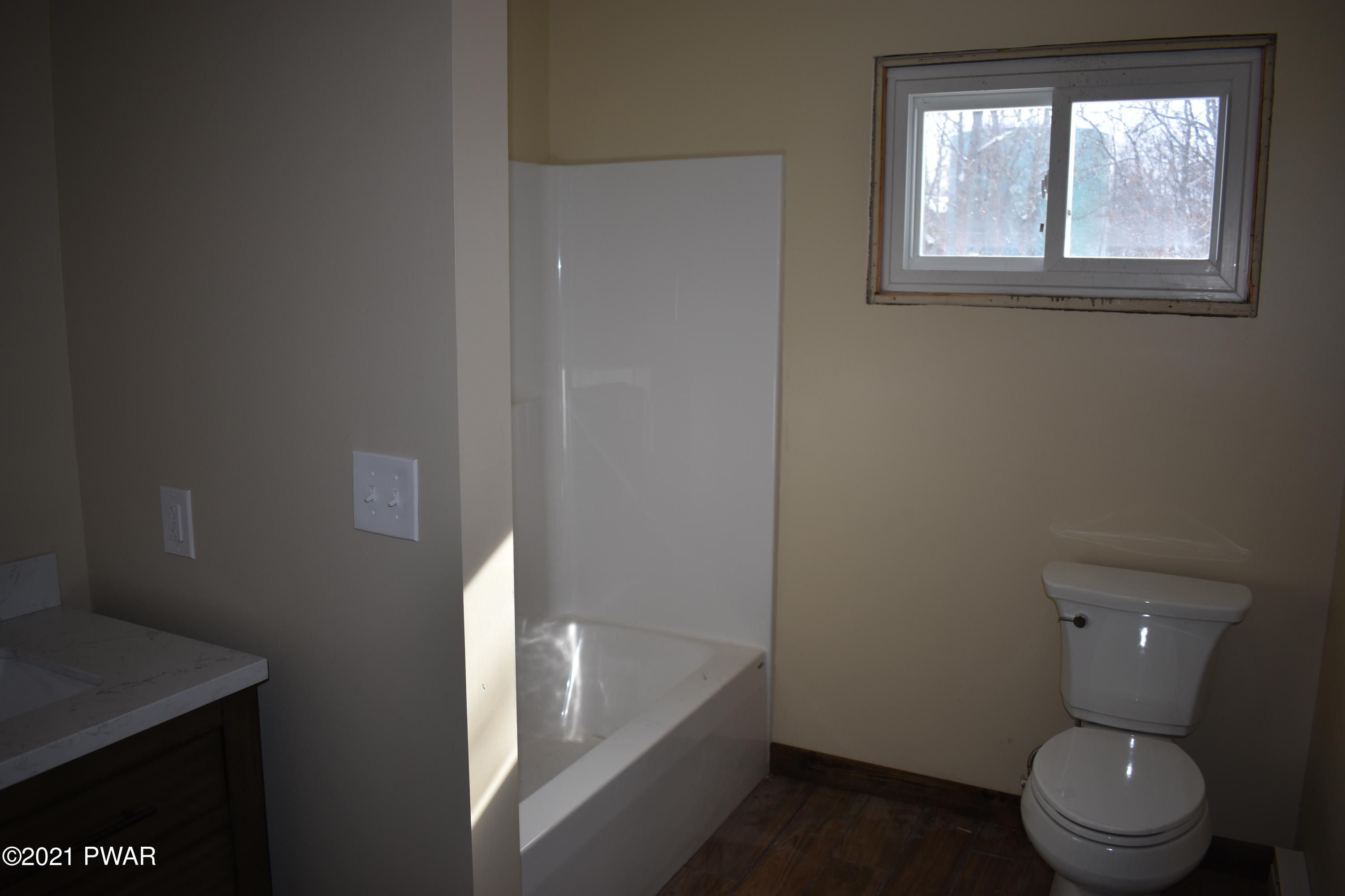 102 Ridge Road Hawley, PA 18428 - Photo 10 of 44