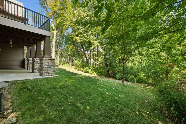 $777,000 | 6040 Oakview Court, Excelsior, MN 55331