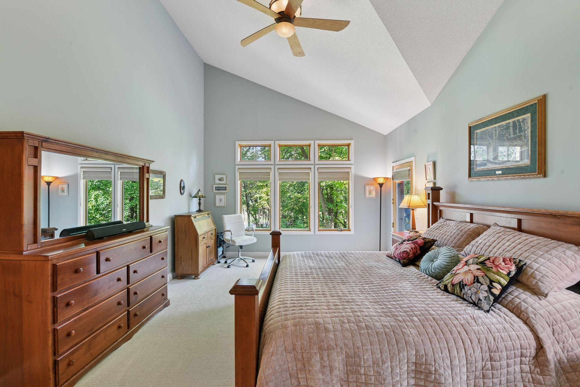 6040 Oakview Court Excelsior, MN 55331 - Photo 33 of 105