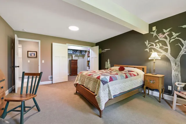 $777,000 | 6040 Oakview Court, Excelsior, MN 55331