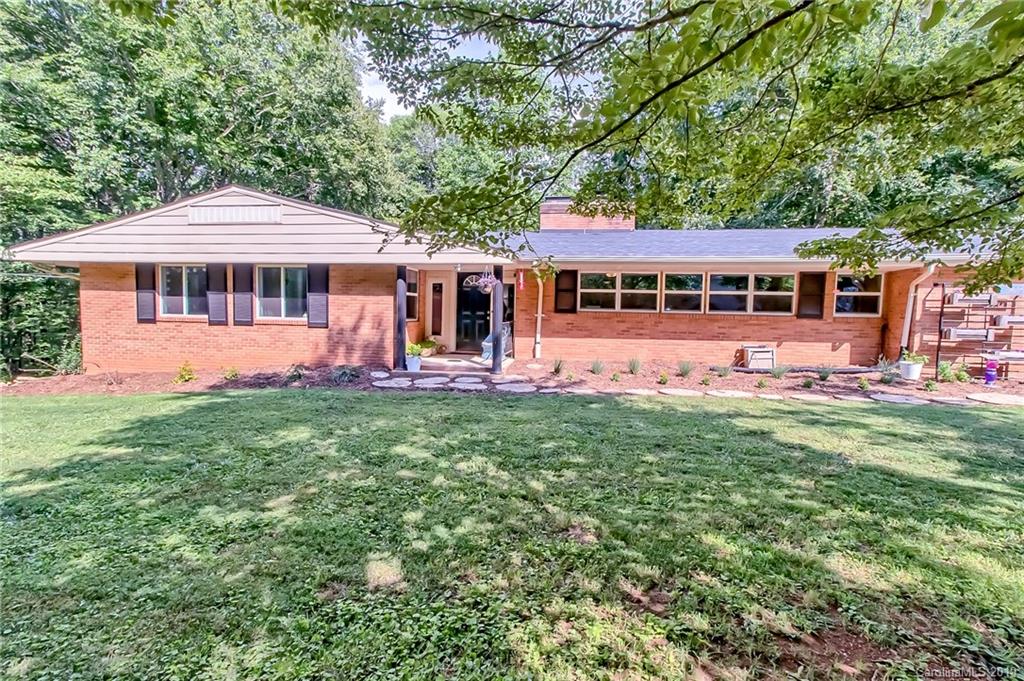 7234 Ridge Lane Road Charlotte, NC 28262 - Photo 1 of 30 Gallery Image 1