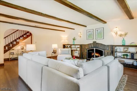 $1,598,000 | 30 Glenwood Drive, Short Hills, NJ 07078