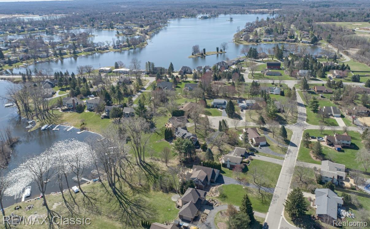 5280 Inverrary Lane Commerce Township, MI 48382 - Photo 16 of 16 IN drone.jpg