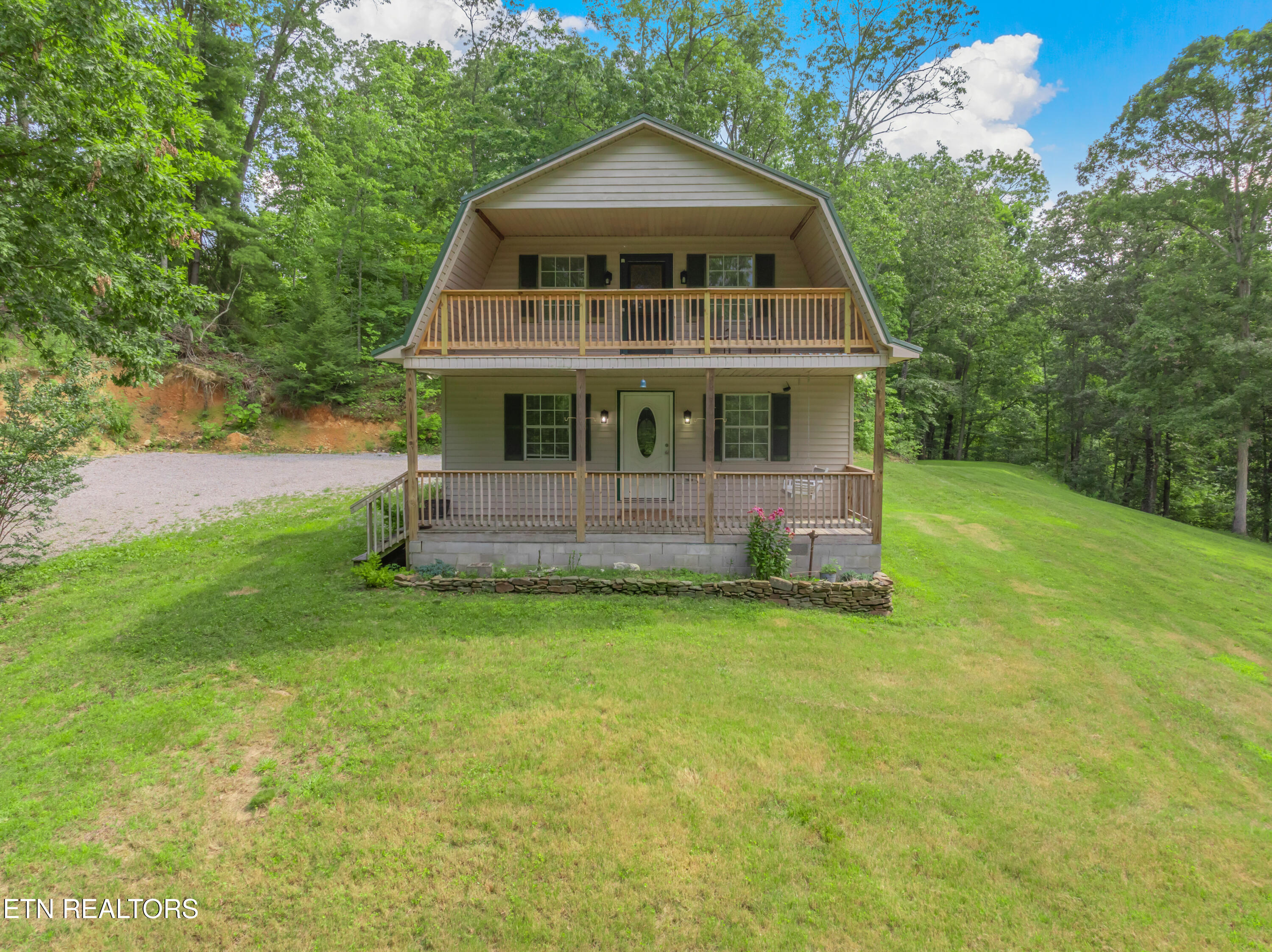 319 De Armond Road Kingston, TN 37763 - Photo 22 of 40 319 De Armond Rd-46