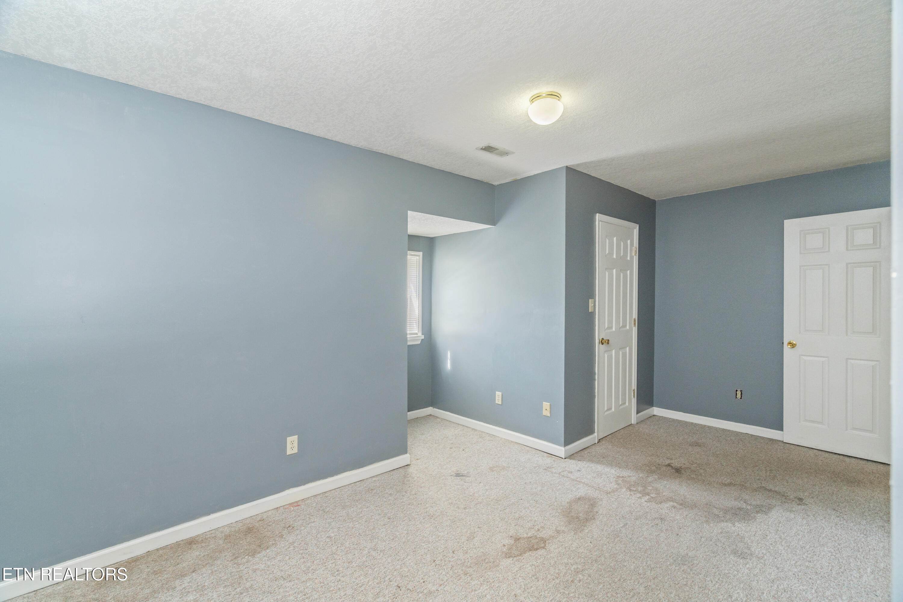 319 De Armond Road Kingston, TN 37763 - Photo 28 of 40 319 De Armond Rd-34