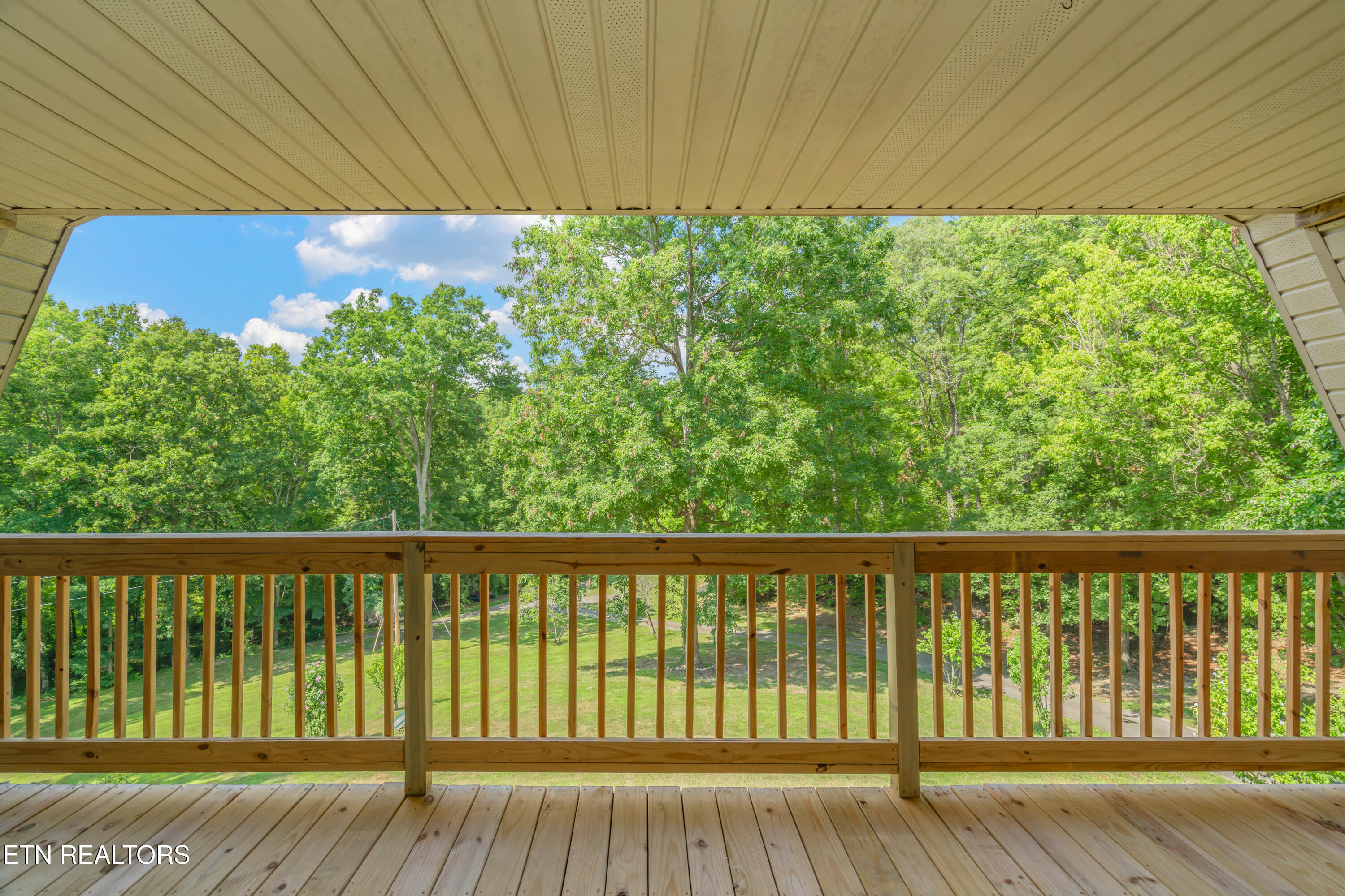 319 De Armond Road Kingston, TN 37763 - Photo 32 of 40 319 De Armond Rd-30