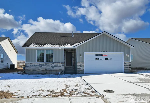 $387,500 | 4606 North Bristol Drive, Idaho Falls, ID 83401