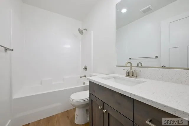 $387,500 | 4606 North Bristol Drive, Idaho Falls, ID 83401