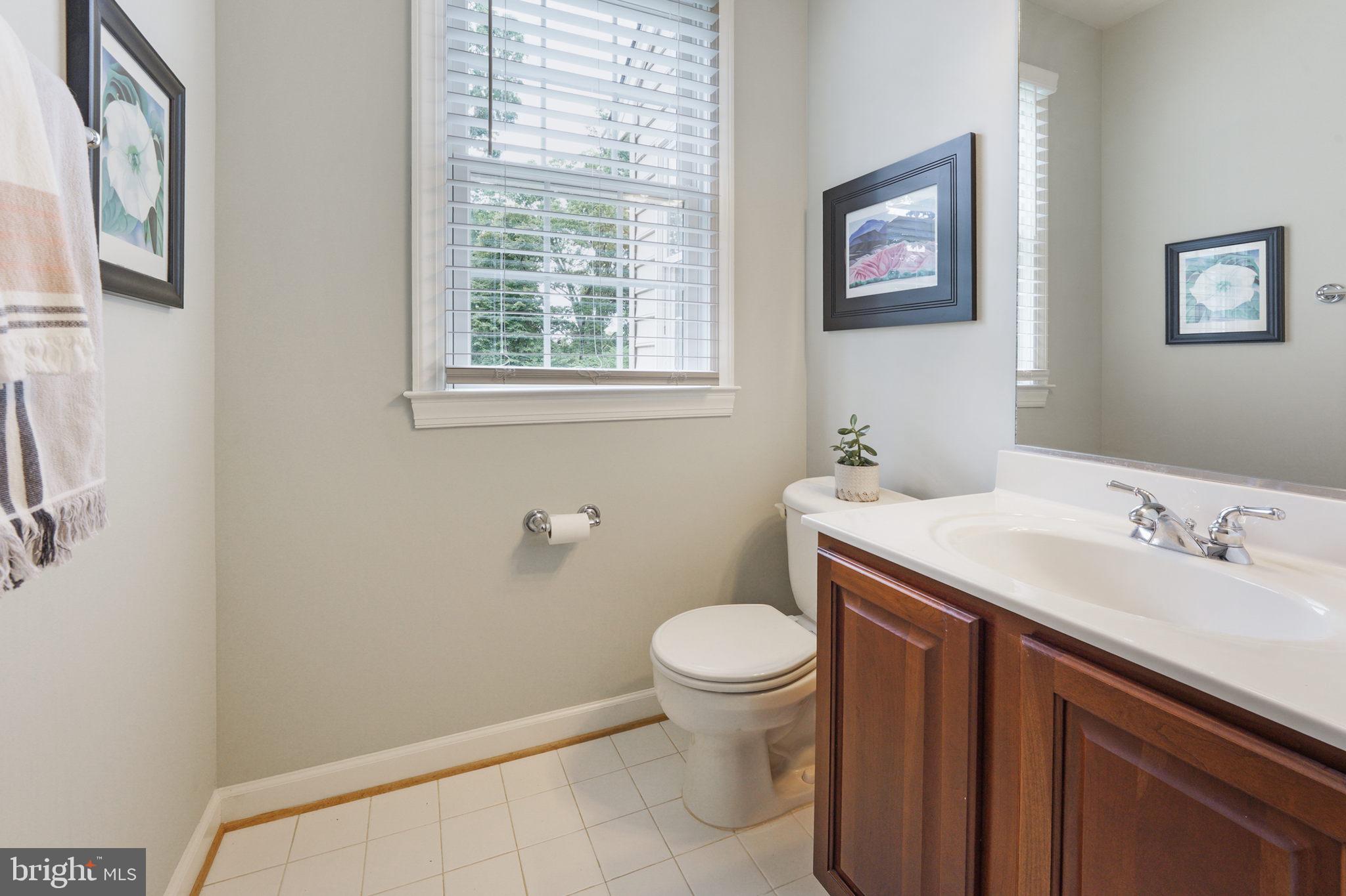 7163 Pine Ridge Road Marshall, VA 20115 - Photo 33 of 66 2nd Main Level Half Bath