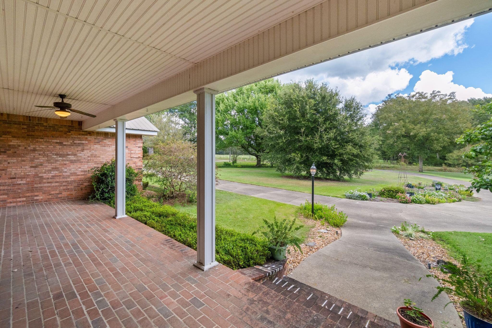 47 Nobles Road Sumrall, MS 39482 - Photo 6 of 55 Gallery Image 6