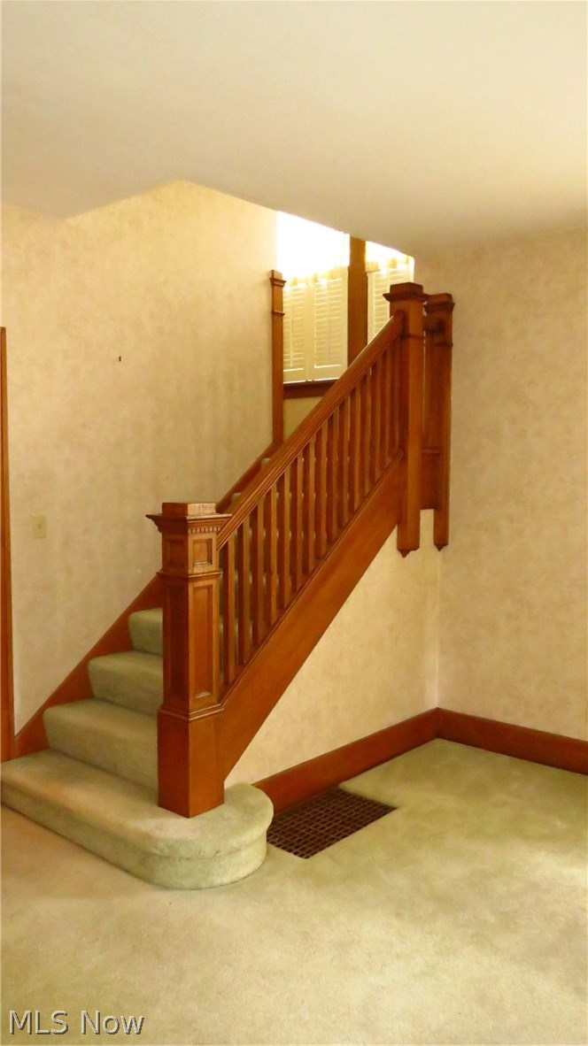 1125 Cambridge Road Coshocton, OH 43812 - Photo 6 of 26 Gallery Image 6
