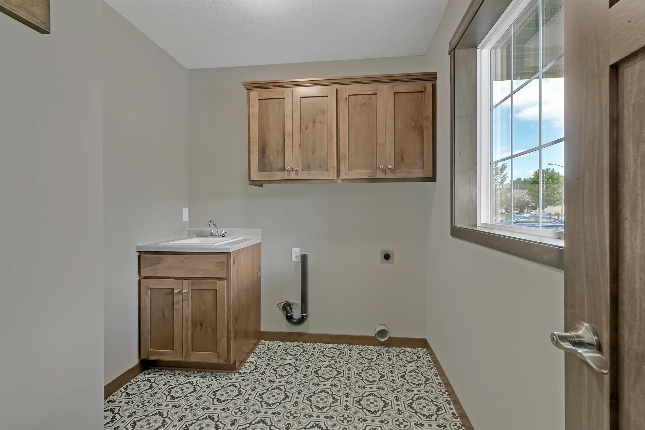 828 8th St Loop Northeast Rice, MN 56367 - Photo 3 of 28 Gallery Image 3