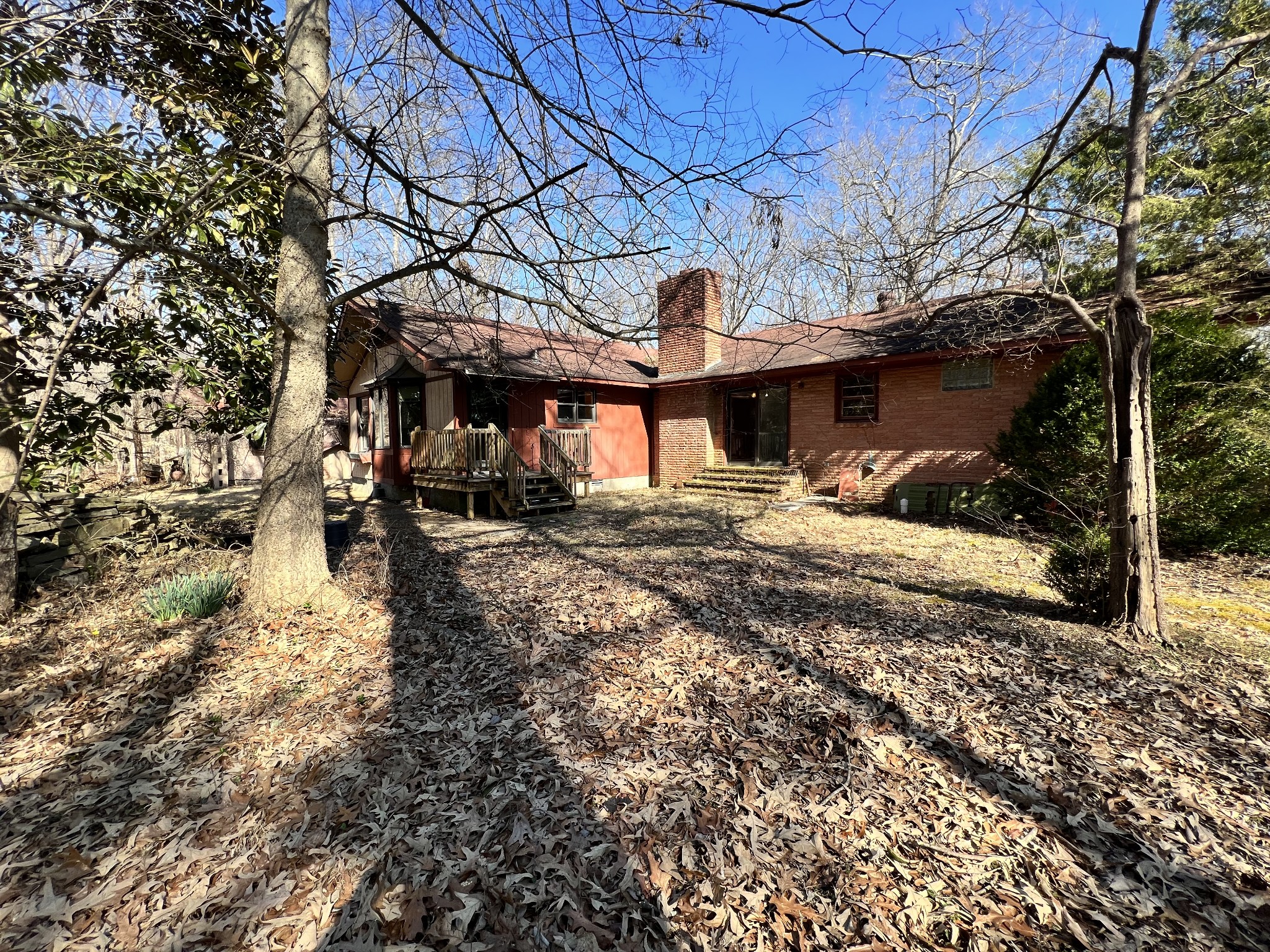 499 Willow Oak Road Manchester, TN 37355 - Photo 26 of 26 a view of a white house with a snow on the road