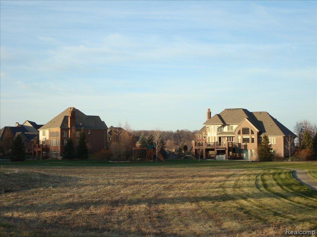 69610 Wildflower Lane Romeo, MI 48065 - Photo 9 of 14 Large Lots