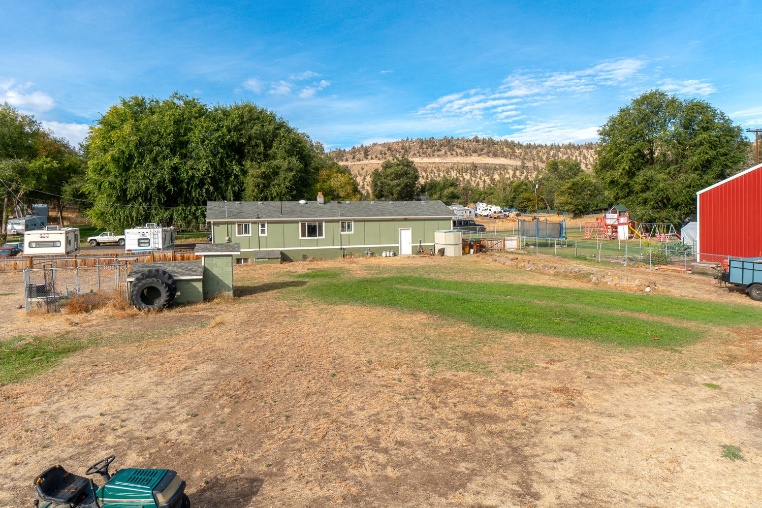 576 Southwest Crestview Road Prineville, OR 97754 - Photo 18 of 23 18