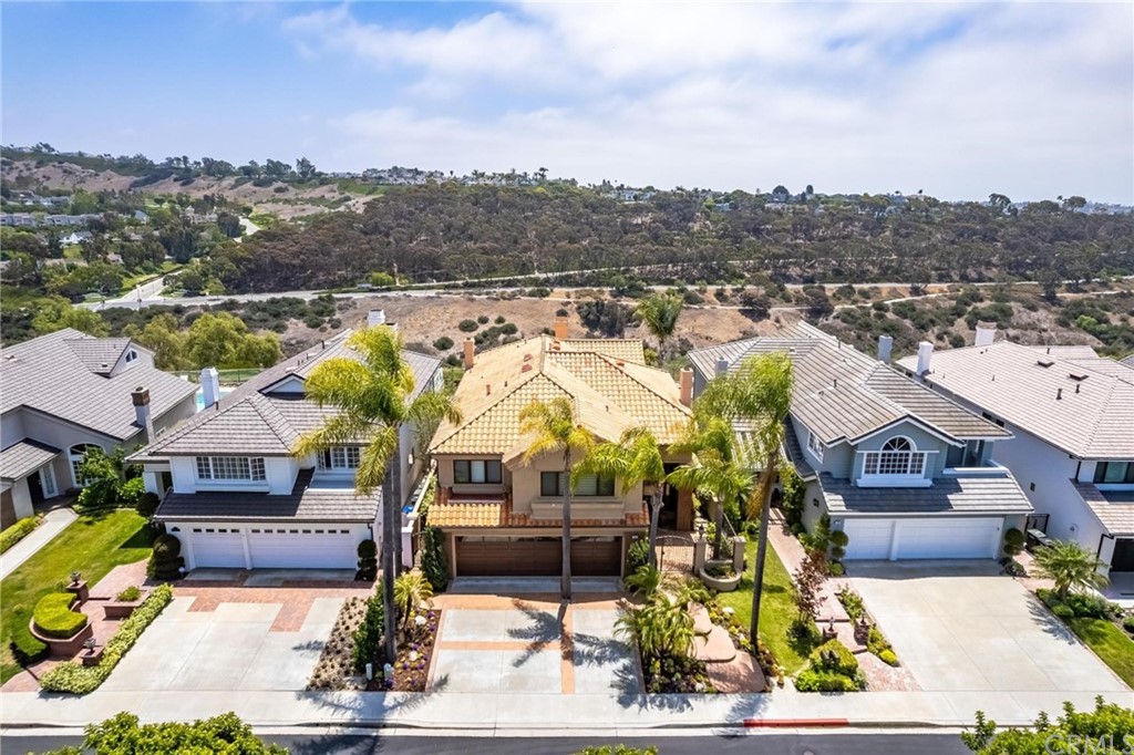 14 Camberley Laguna Niguel, CA 92677 - Photo 6 of 69