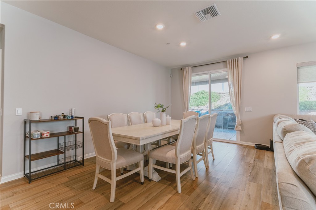 7552 Honeybell Court Riverside, CA 92507 - Photo 14 of 30