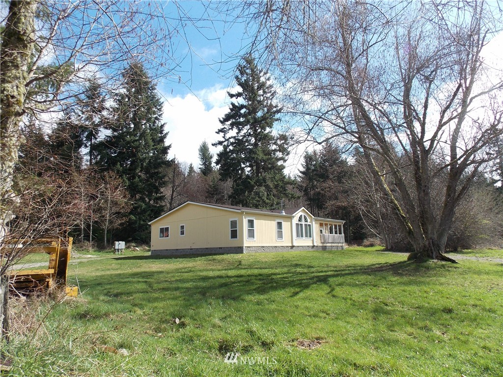 17810 Mulqueen Road Southeast Rainier, WA 98576 - Photo 1 of 24 Gallery Image 1