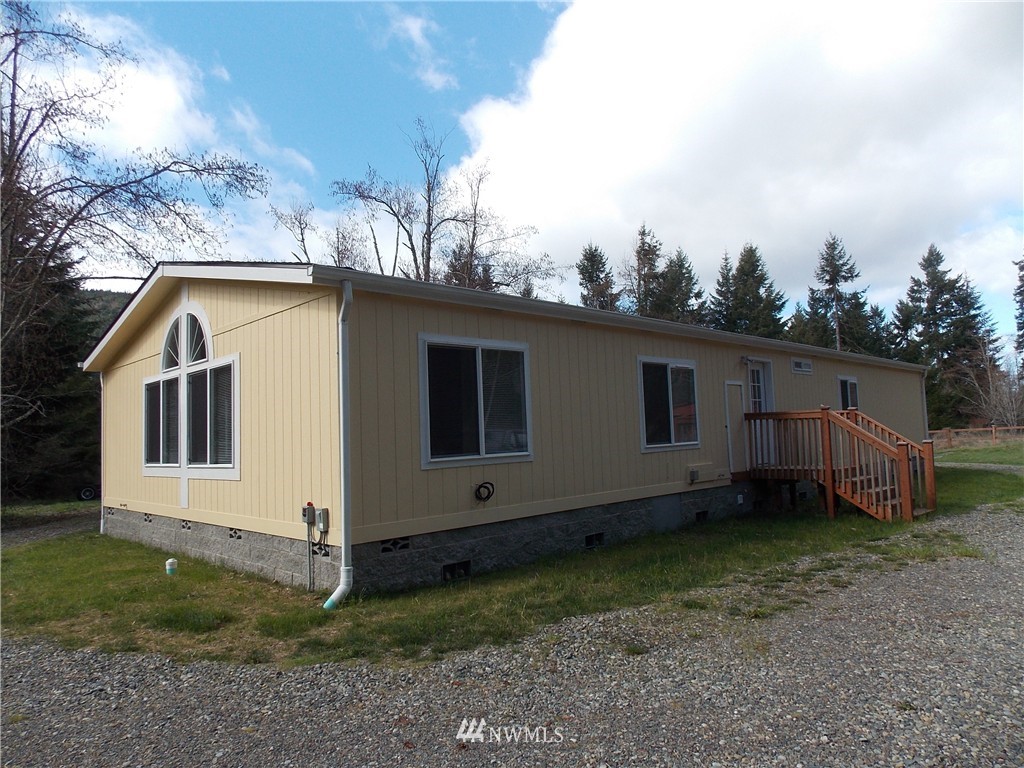 17810 Mulqueen Road Southeast Rainier, WA 98576 - Photo 23 of 24 Gallery Image 23