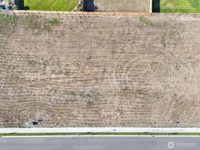 a view of an ocean view