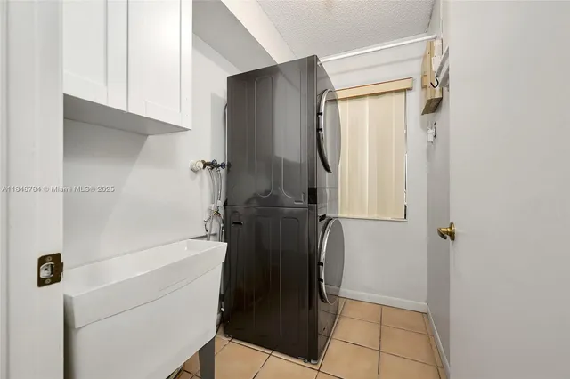 $587,000 | 7921 Northwest 90th Avenue, Tamarac, FL 33321