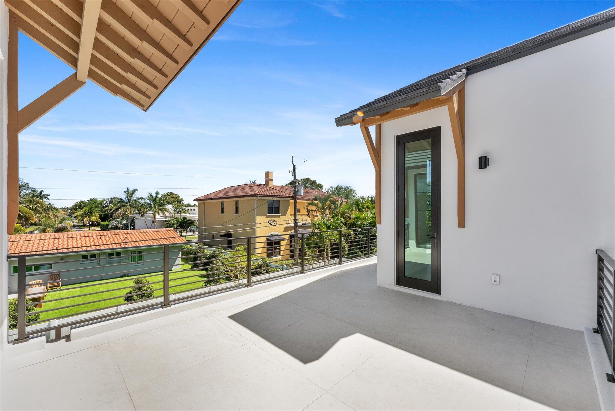 880 Northeast 3rd Avenue Boca Raton, FL 33432 - Photo 60 of 100 2nd floor balcony