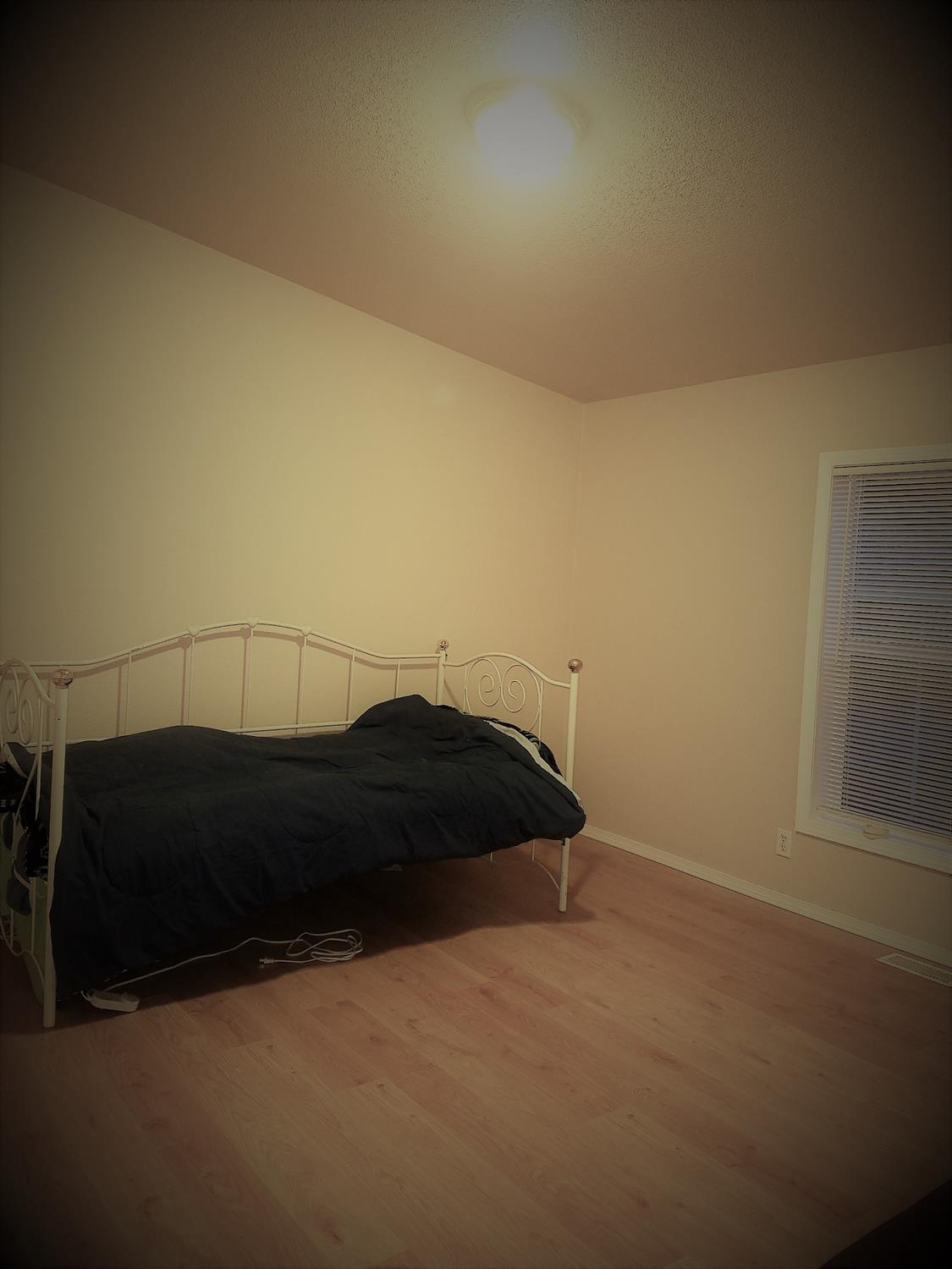 551 North Old Stage Road Cave Junction, OR 97523 - Photo 20 of 20 East side 2nd bedroom