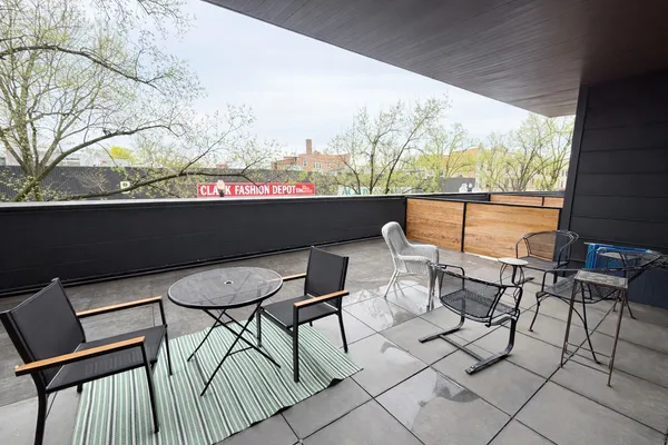 $2,620 | 4513 North Clark Street, Unit 203, Chicago, IL 60640