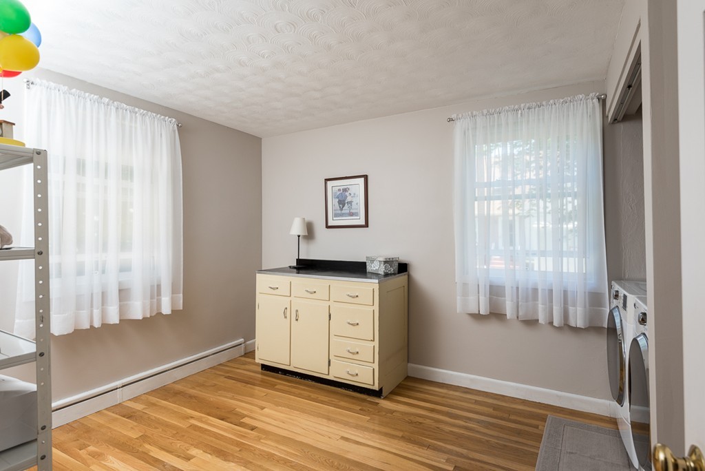 6 Polk Road Hingham, MA 02043 - Photo 14 of 27 Gallery Image 14