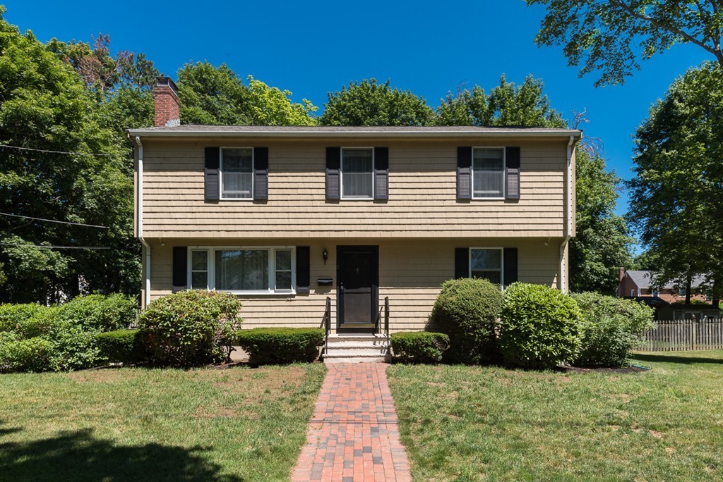 6 Polk Road Hingham, MA 02043 - Photo 4 of 27 Gallery Image 4