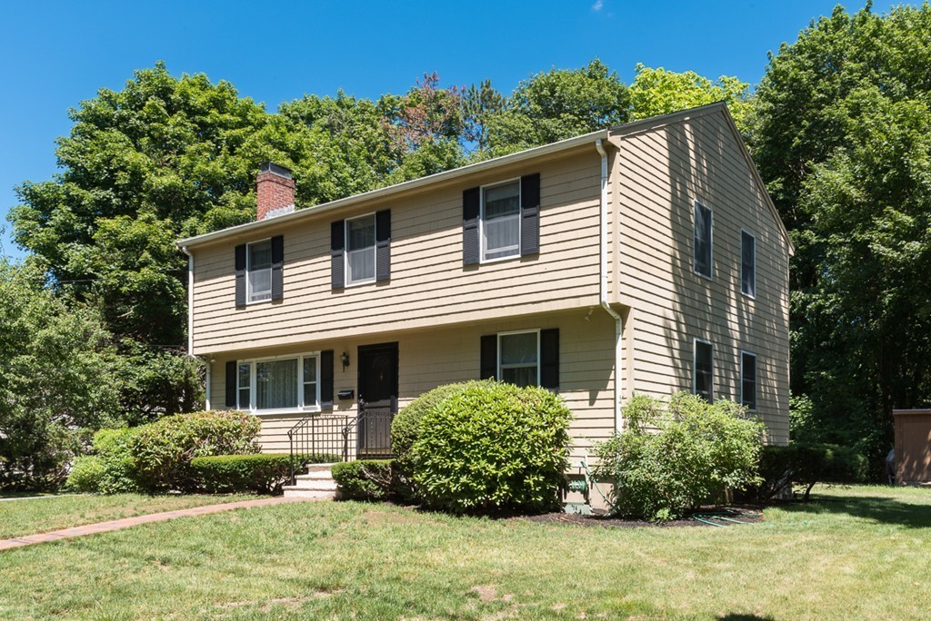 6 Polk Road Hingham, MA 02043 - Photo 5 of 27 Gallery Image 5