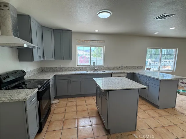 $3,745 | 6475 Stover Avenue, Riverside, CA 92505