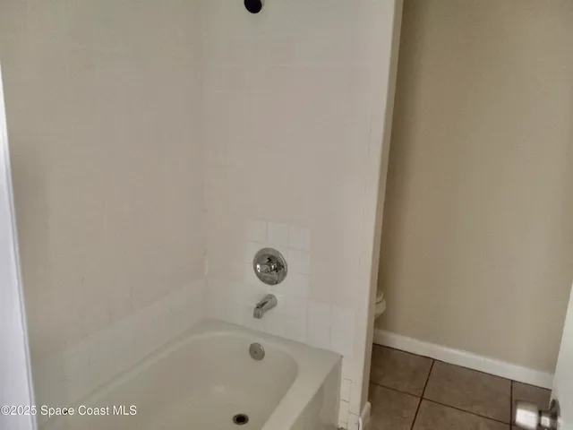 $1,300 | 8202 Canaveral Boulevard, Unit 3, Cape Canaveral, FL 32920