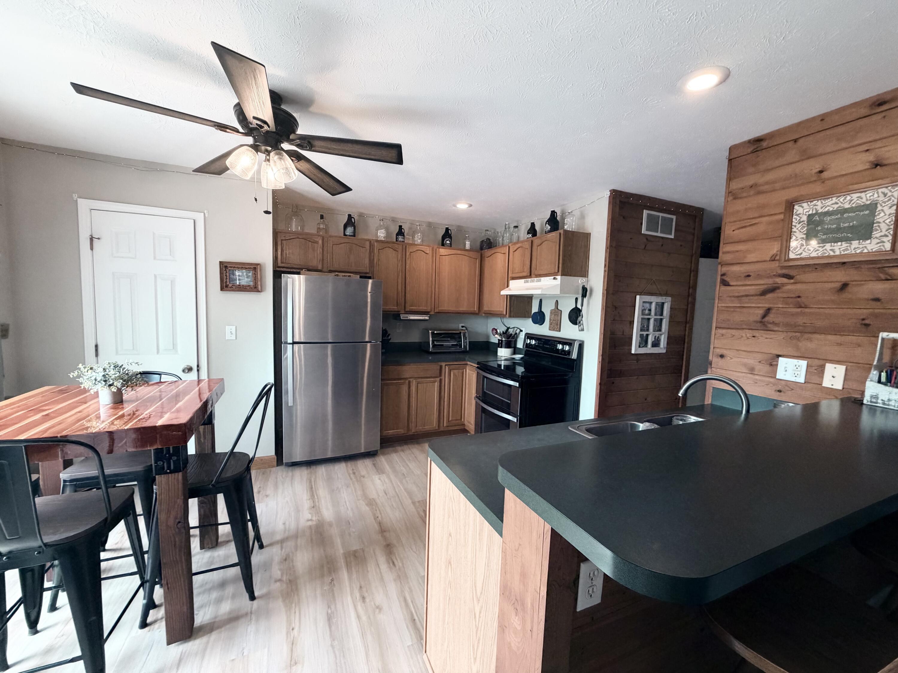 6585 Sinclair Road Eau Claire, MI 49111 - Photo 7 of 33 FullSizeRender (3)